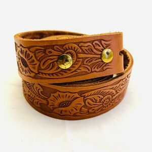 Handmade Western Floral Engraved Cowhide Belt